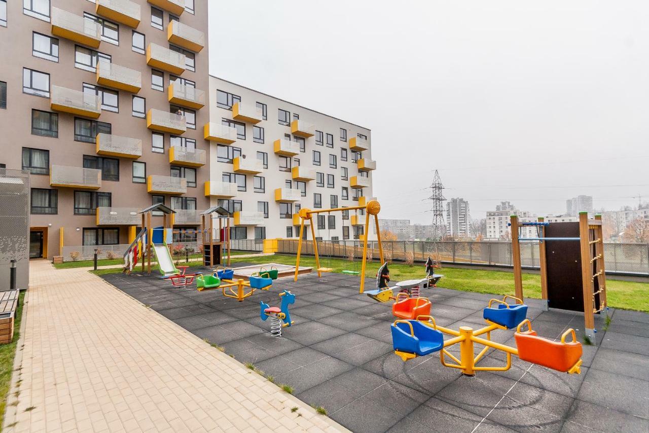 Apartments Vilnius 1 Near Center With A Roof Terrace And Parking Dış mekan fotoğraf